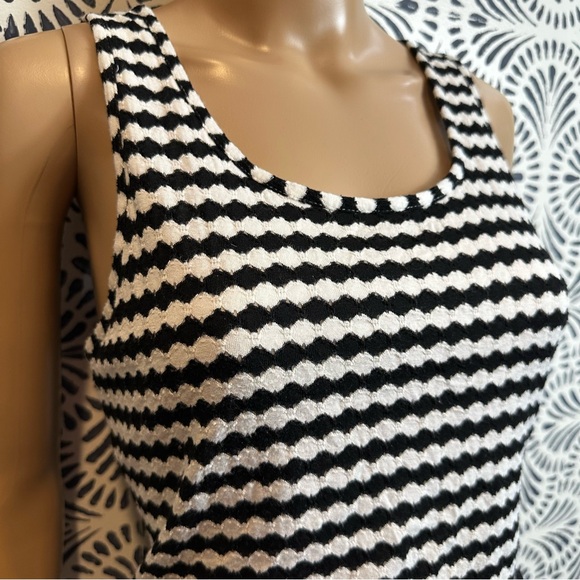 Victorias Secret Black And White Stripe Ruched Hip Tank Dress - Picture 2 of 12